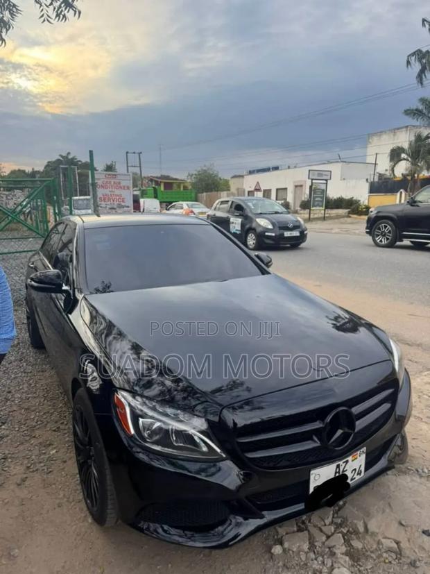 Mercedes-Benz C300 Base 4dr RWD Sedan (2.0L 4cyl 7A) 2015 Black