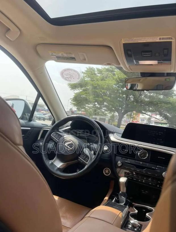 Lexus RX 350 2022 White
