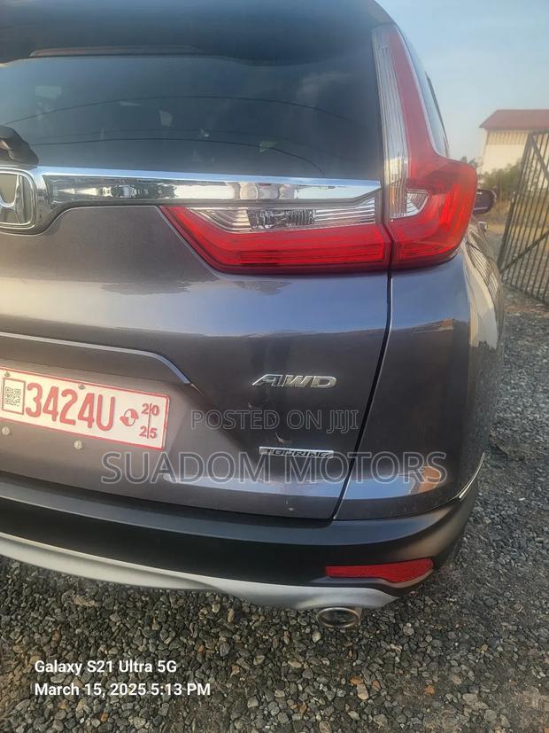 Honda CR-V Touring AWD 2019 Gray