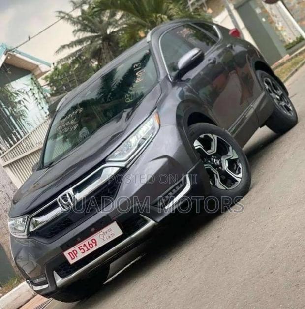 Honda CR-V Touring AWD 2019 Gray