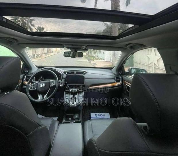 Honda CR-V Touring AWD 2019 Gray
