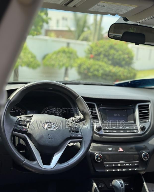 Hyundai Tucson 2017 Gray