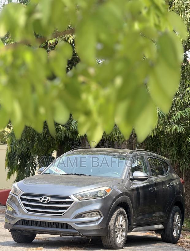 Hyundai Tucson 2017 Gray