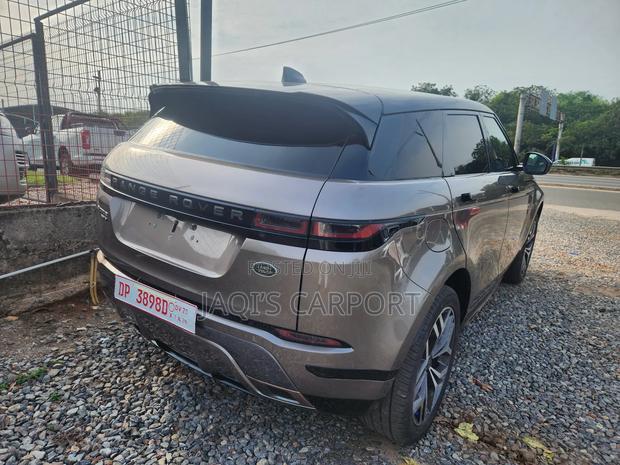 Land Rover Range Rover Evoque R-Dynamic SE AWD 2020 Gray