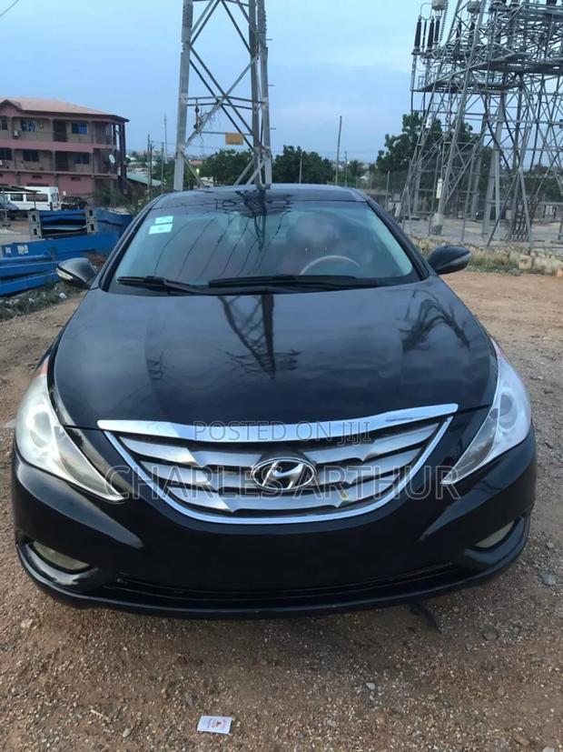 Hyundai Sonata Limited 2.0T Sedan (2.0L 4cyl 6A) 2012 Black