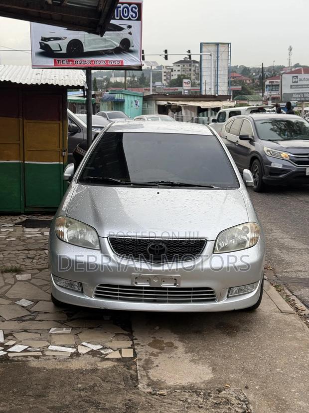 Toyota Vios 2010 Silver