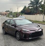 Toyota Corolla SE (1.8L 4cyl 6M) 2018 Burgundy for sale