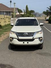 Toyota Fortuner 2.7 AWD 2019 White for sale
