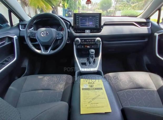 Toyota RAV4 XLE AWD 2020 Gray