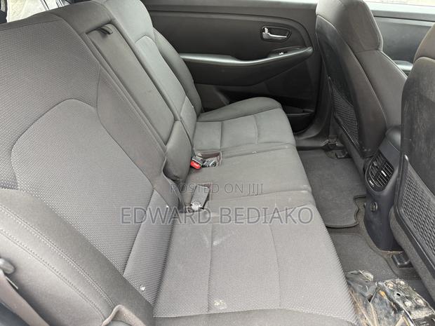 Kia Rondo 2015 White