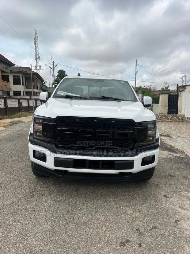 Ford F-150 Lariat 4x4 SuperCab Styleside 6.5 ft. box 145 in. WB 2019