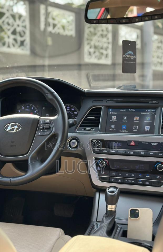 Hyundai Sonata Sport Sedan FWD (2.4L 4cyl 6A) 2017 Red
