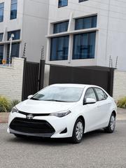 Toyota Corolla LE (1.8L 4cyl 2A) 2018 White for sale