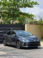 Toyota Corolla SE (1.8L 4cyl 2A) 2018 Silver for sale