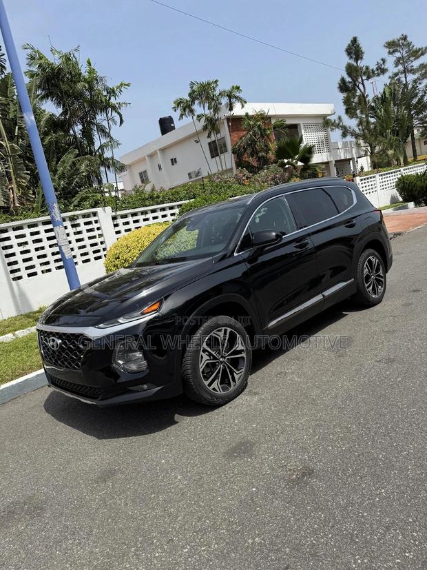 Hyundai Santa Fe SE 2.4 AWD 2019 Black