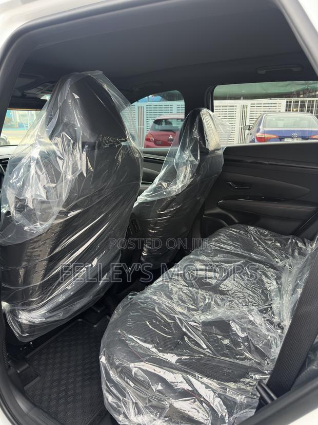 Hyundai Tucson XRT 2024 White
