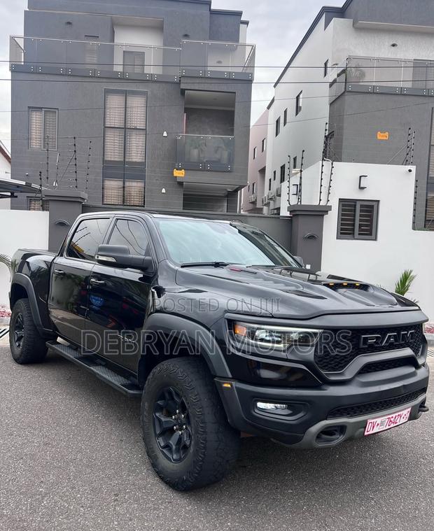 Dodge RAM 1500 6.2 Petrol AWD 2022 Black