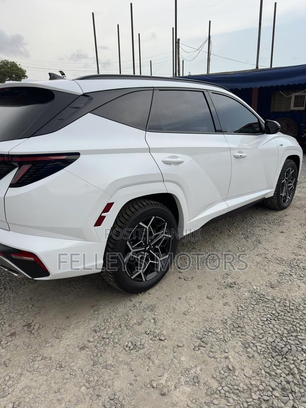 Hyundai Tucson XRT 2024 White