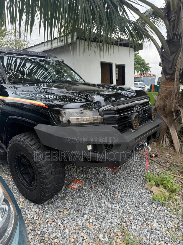 New Toyota Land Cruiser 3.3 Diesel 4WD 2022 Black
