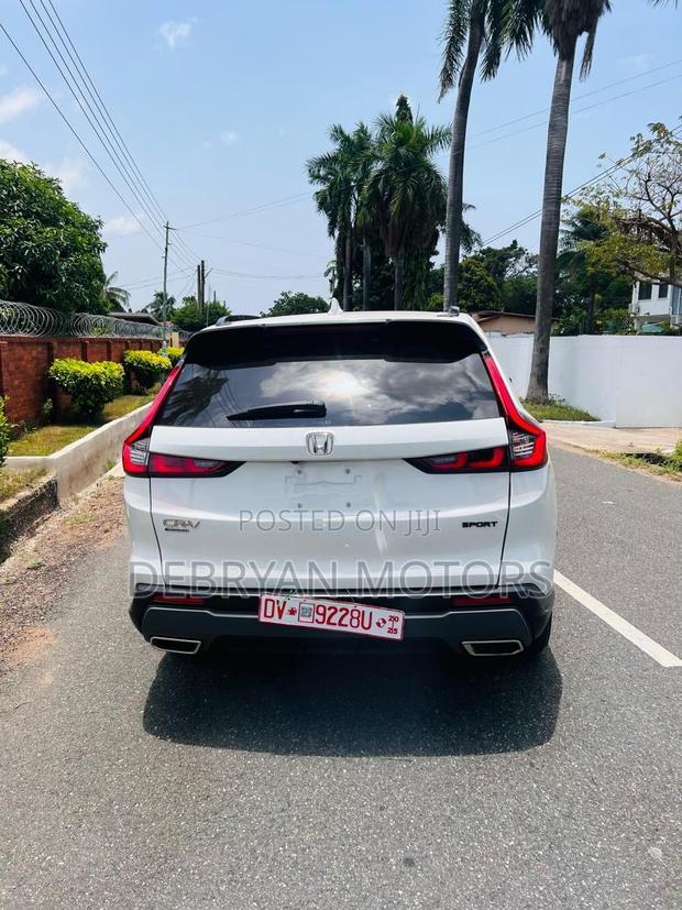 Honda CR-V 2024 White