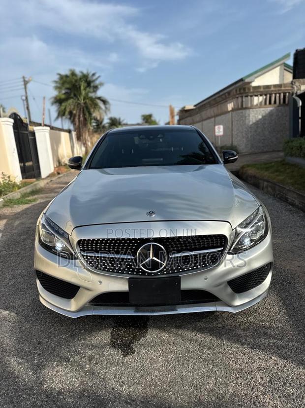 Mercedes-Benz C450 2016 Silver