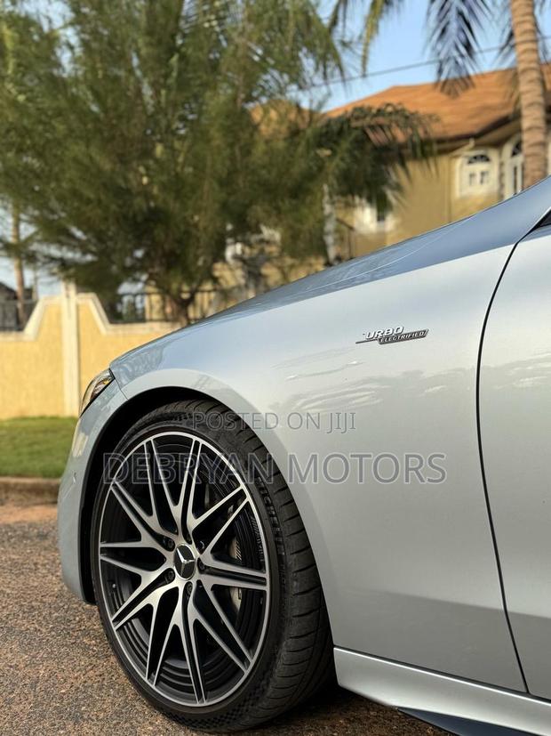 New Mercedes-Benz C43 2024 Silver