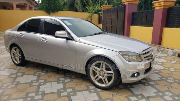 Mercedes-Benz C200 2012 Silver