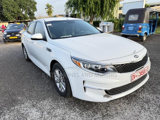Kia Optima EX 2018 White