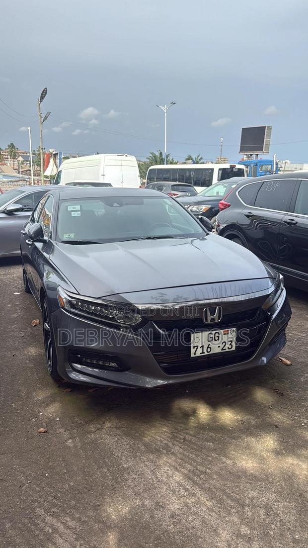 Honda Accord Sport 2018 Gray