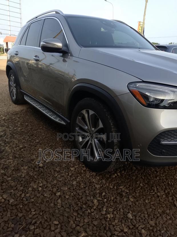 Mercedes-Benz GLE-Class GLE 350 2019 Gold