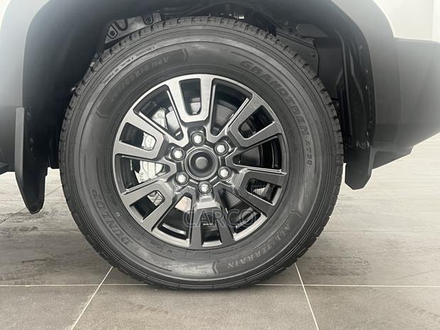 New Toyota Land Cruiser Prado 2024 White