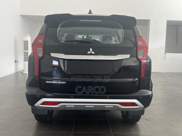 New Mitsubishi Montero Sport 2023 Black