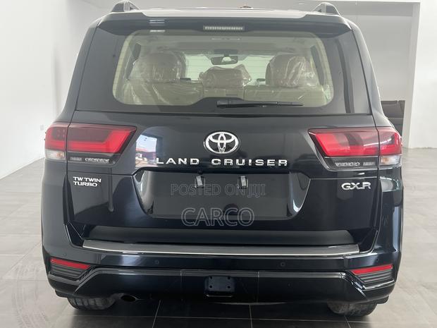New Toyota Land Cruiser 2022 Black