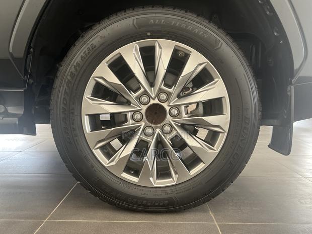New Toyota Land Cruiser 2022 Black