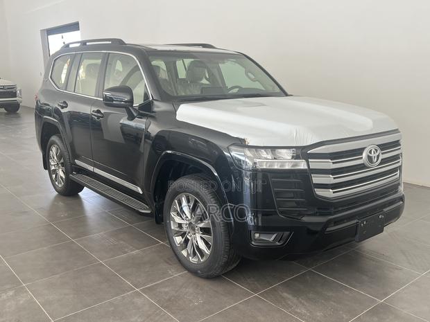 New Toyota Land Cruiser 2022 Black