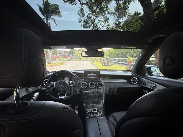 Mercedes-Benz GLC-Class 2019 Black
