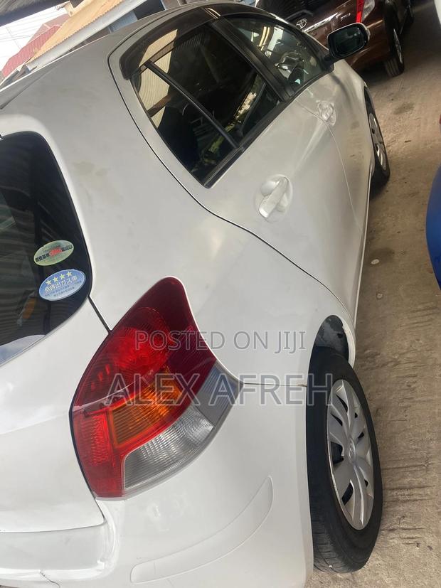 Toyota Vitz 1.3 AWD 3dr 2008 White