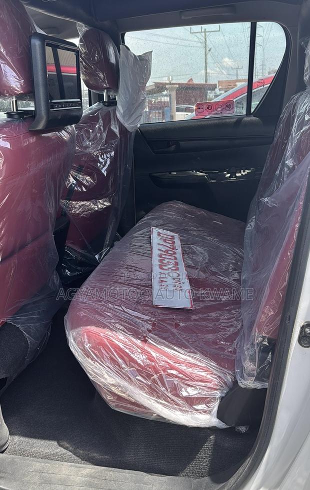 Toyota Hilux Revo Single Cab Deisel 2.4 RWD 2019 White
