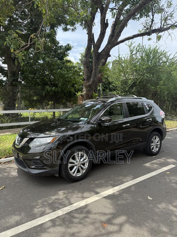 Nissan Rogue SV AWD 2016 Green