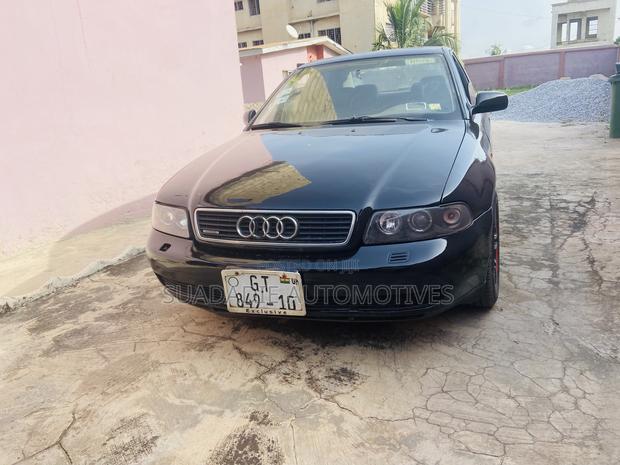 Audi A4 2000 Black