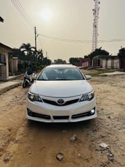 Toyota Camry SE 4dr Sedan (2.5L 4cyl 6A) 2013 White for sale