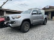 Toyota Tacoma SR 2018 Gray for sale