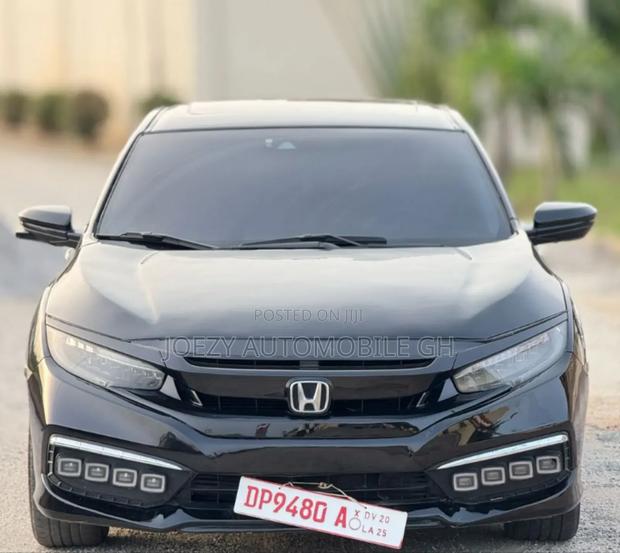 Honda Civic Touring 4dr Sedan (1.5L 4cyl) 2017 Black