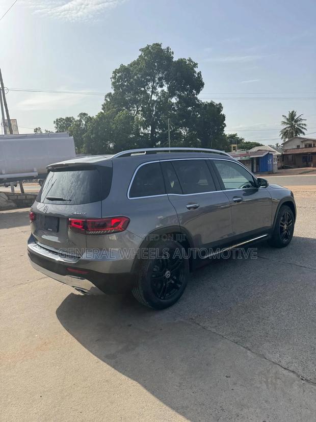 Mercedes-Benz GLB-Class GLB 250 4MATIC 2020 Gray