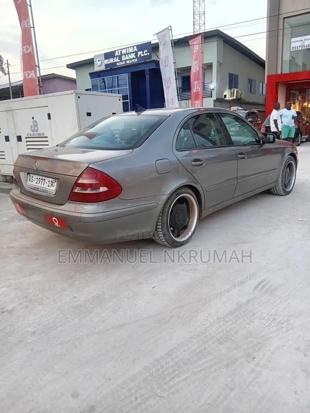 Mercedes-Benz E350 2012 Beige