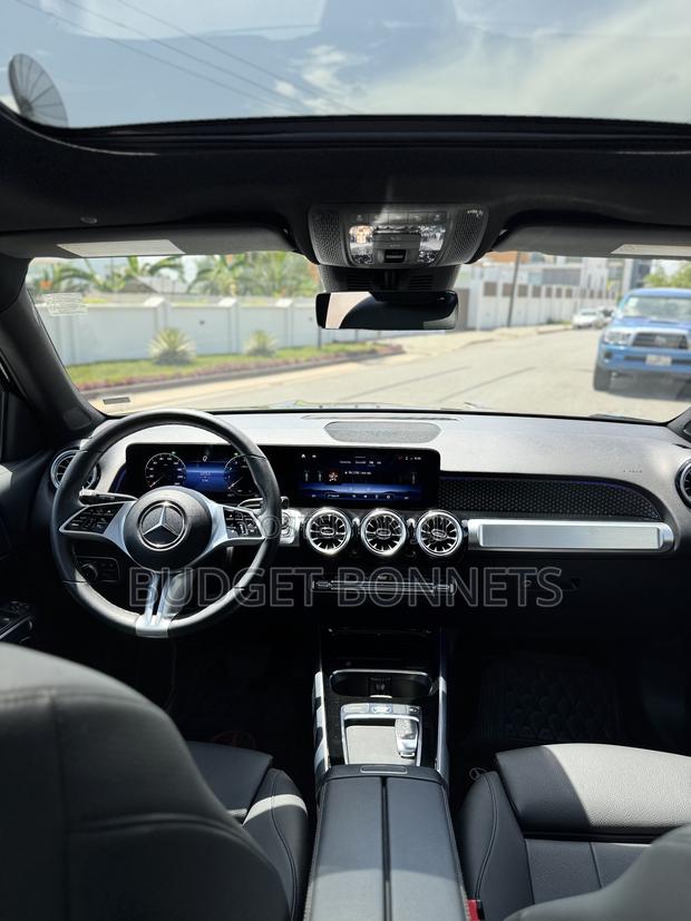 Mercedes-Benz GLB-Class 2024 Black