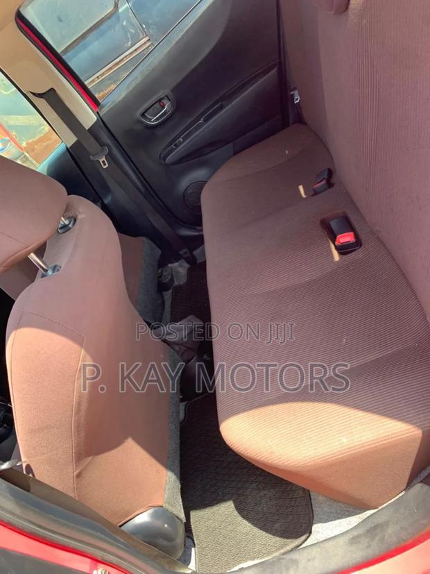 Toyota Vitz 1.3 AWD 3dr 2012 Pink