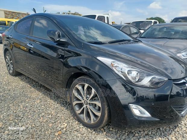 Hyundai Avante 2014 Black