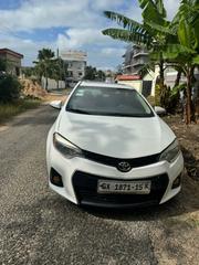 Toyota Corolla S 4dr Sedan (1.8L 4cyl CVT) 2014 White for sale