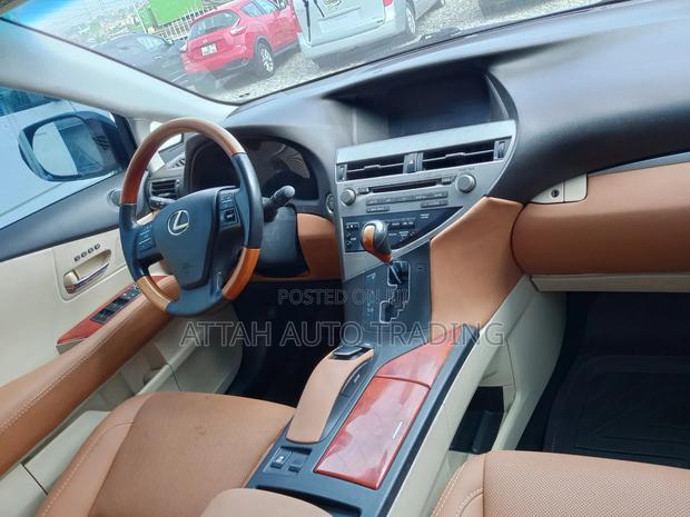 Lexus LX 570 2012 Black